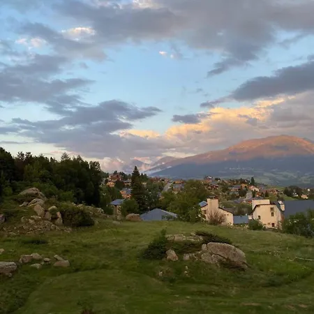 Altitude 1659 - T2 Spacieux Avec Bureau, Vue Imprenable Sur Les Montagnes Font-Romeu-Odeillo-Via