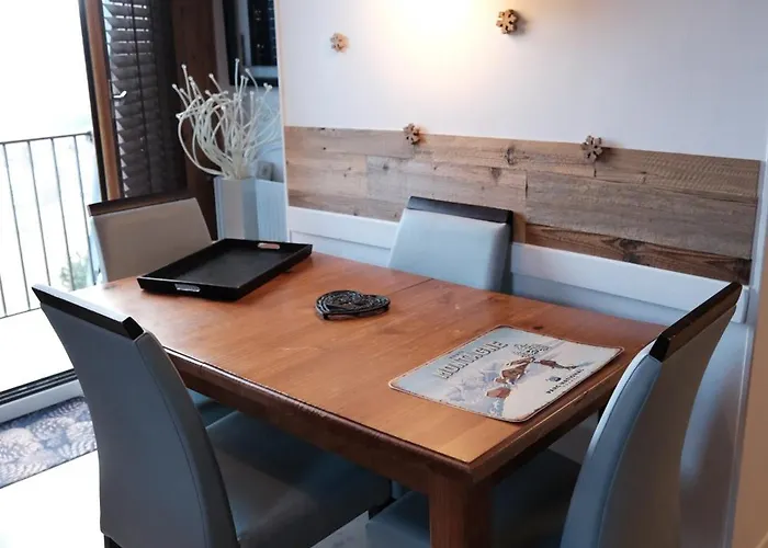 Lejlighed Superbe Appartement, Vue Imprenable Sur Les Montagnes - 1 & 1 Bureau *
